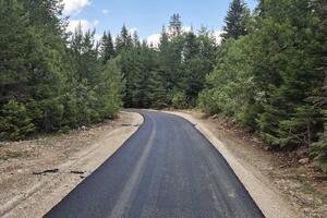 Asfaltiran prvi kilometar puta za Bobovo, Vraneš: Imamo gotov...