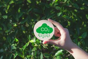 Ključni trenutak: Ubrzanje prelaska na čistu energiju