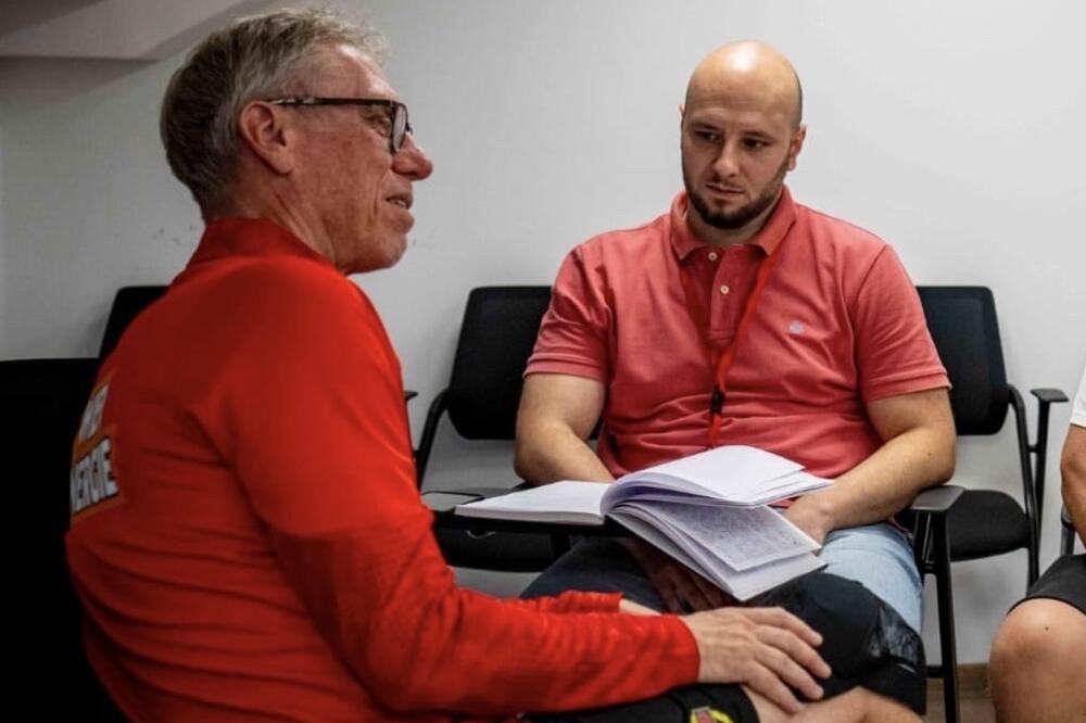 Peter Štoger u razgovoru s našim novinaromfoto: Rapid, Foto: Rapid