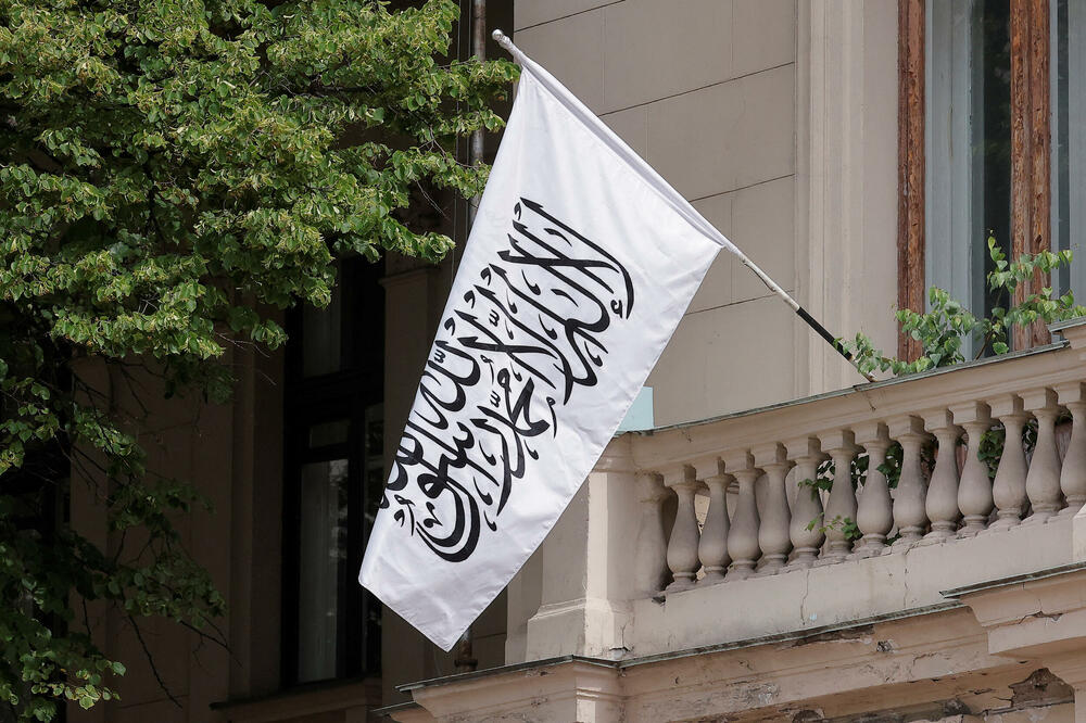 Zastava na ambasadi Avganistana, Foto: Reuters