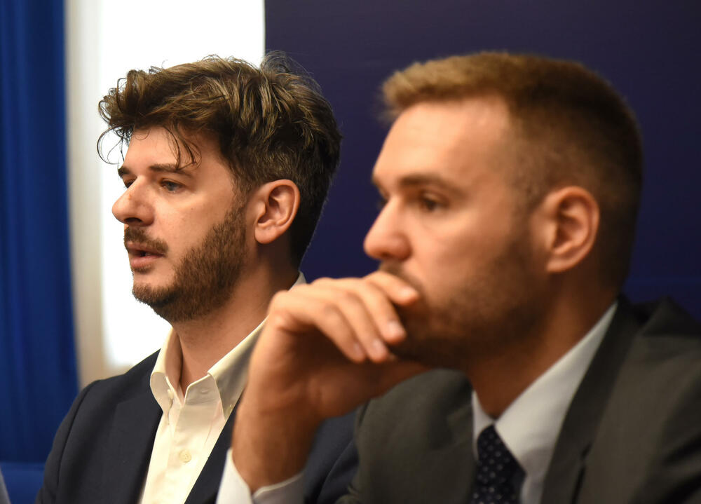 <p>Okrugli sto o izbornom zakonodavstvu u Skupštini Crne Gore</p>