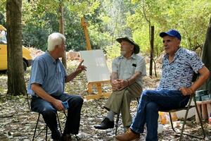 Obojimo platnom jezero sa radošću