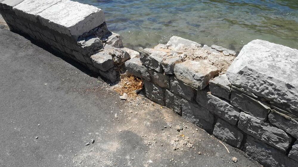 Devastirani parapeti u Verigama