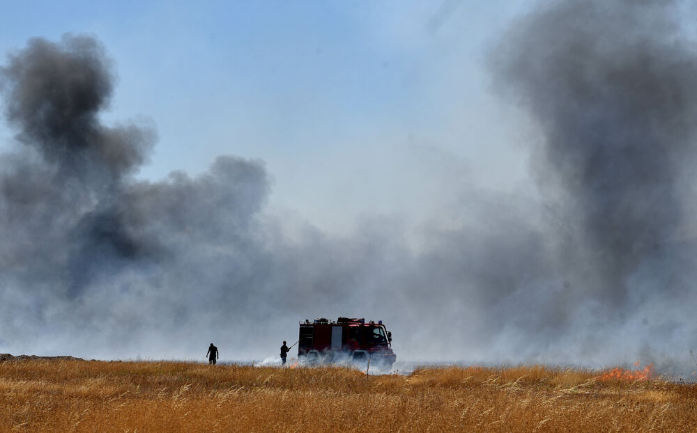 <p>Na teren su izašli svi raspoloživi kapacitieti Službe zaštite i spašavanja Glavnog grada</p>