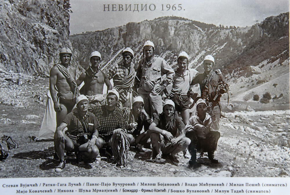 Članovi ekspedicije koja je prva prošla kroz Nevidio (iz izdanja povodom 50 godina)