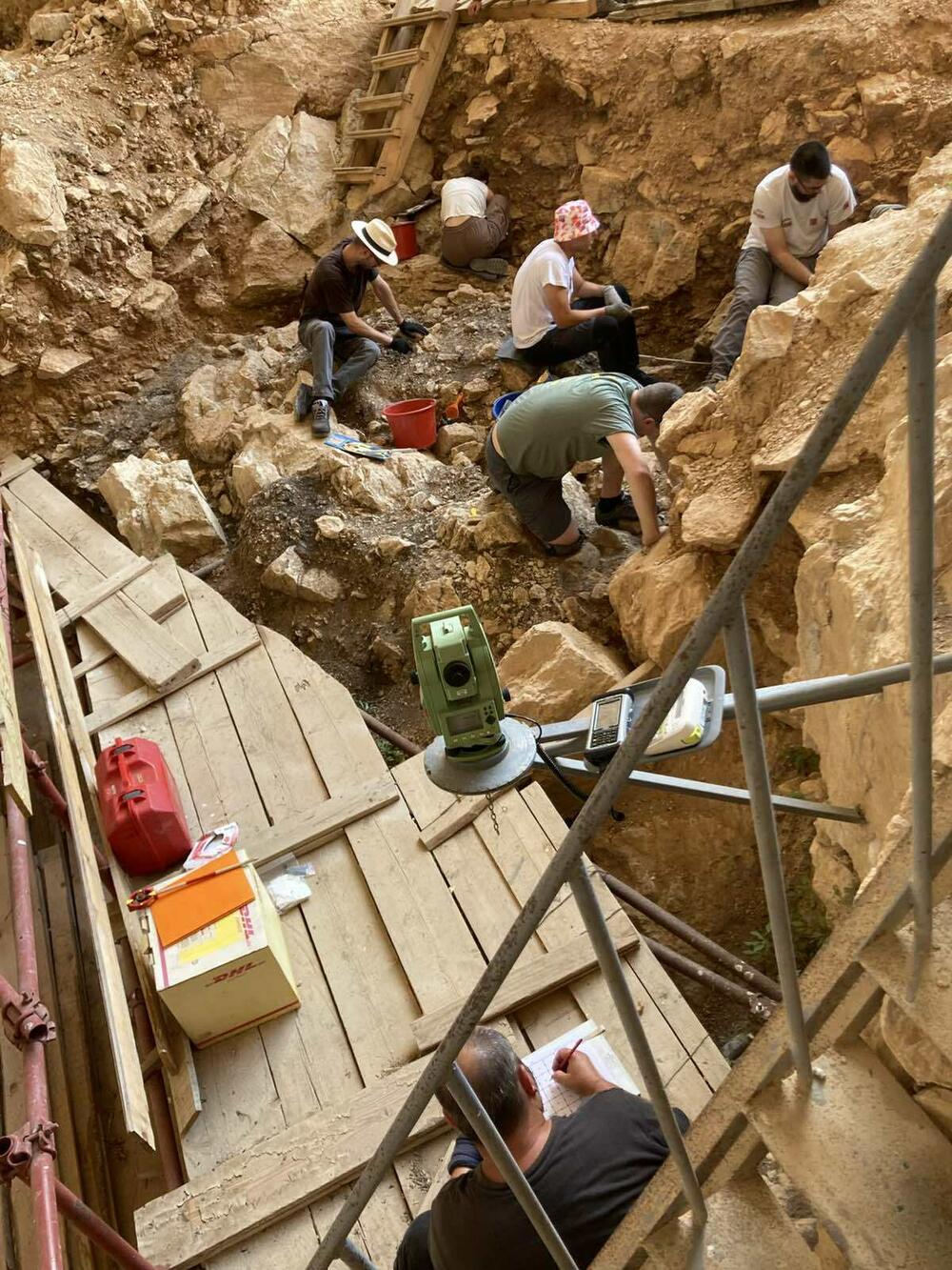 Međunarodni tim istražuje lokalitet