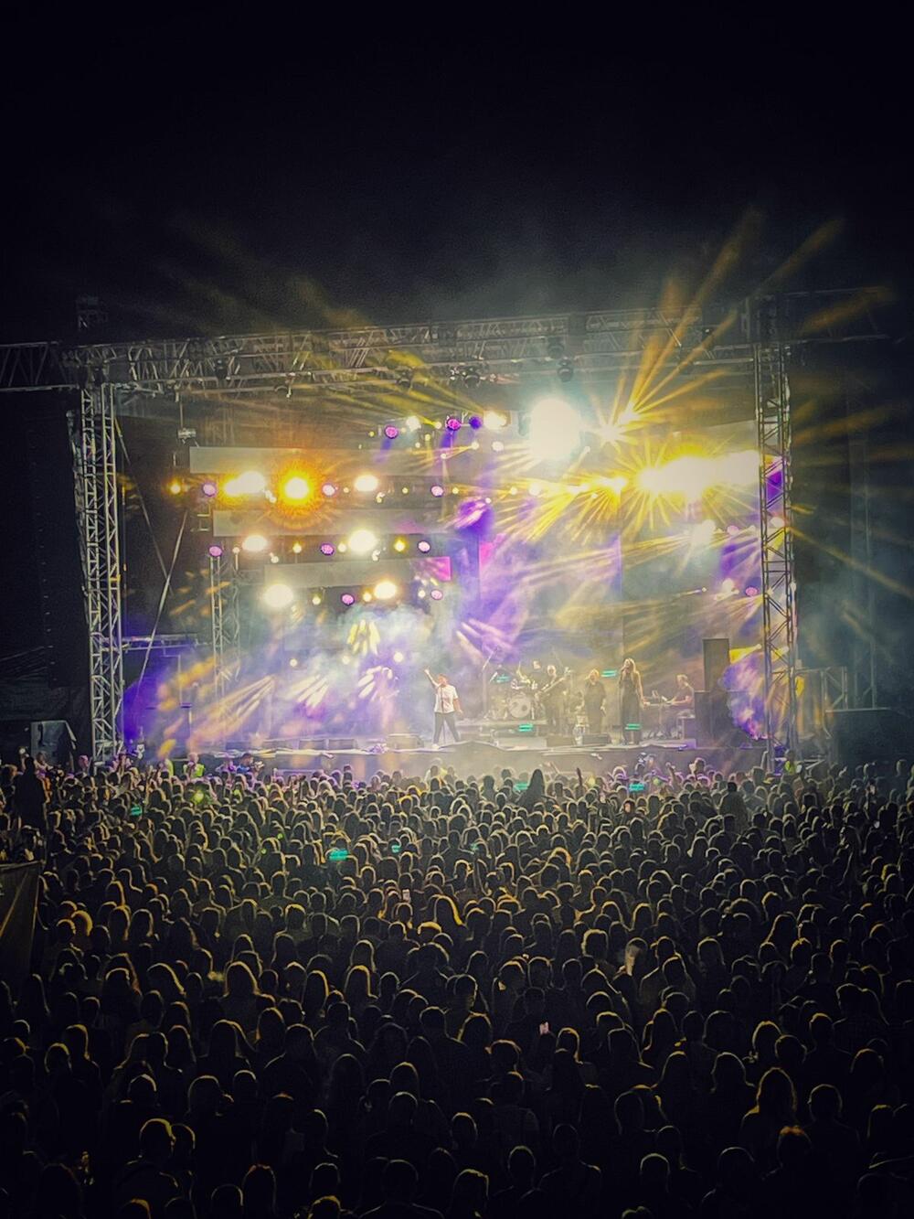 <p>Cetinje ispratilo jubilarno izdanje uz spektakularan nastup Marije Šerifović</p>