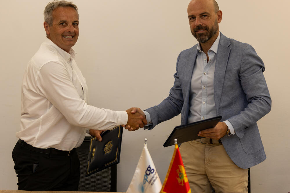 Detalj sa potpisivanje Memoranduma, Foto: Elektroprivreda Crne Gore