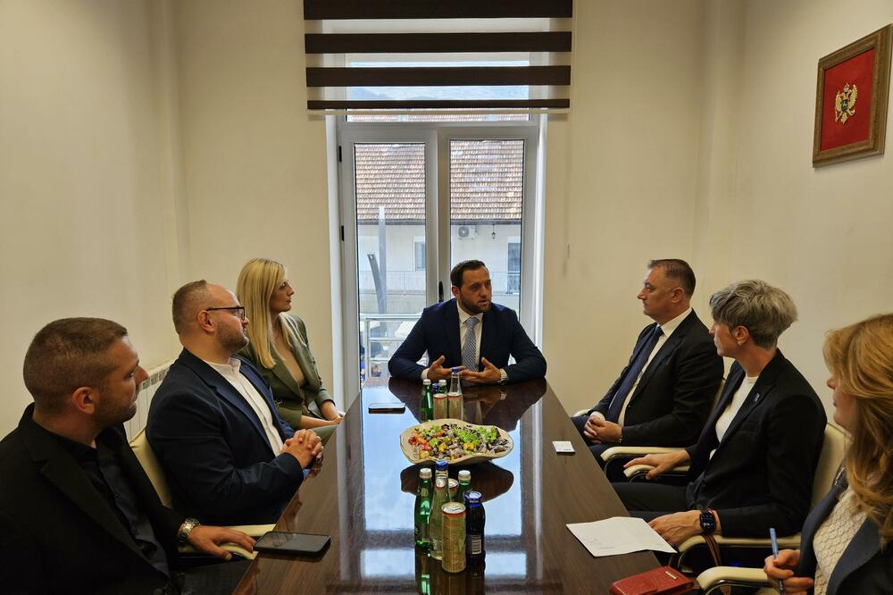 Foto: Ministarstvo socijalnog staranja, brige o porodici i demografije