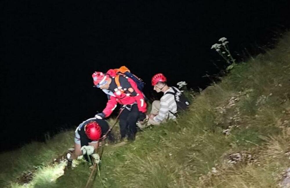 Spasilačka akcija na Durmitoru: Holanđani bezbjedno stigli na...