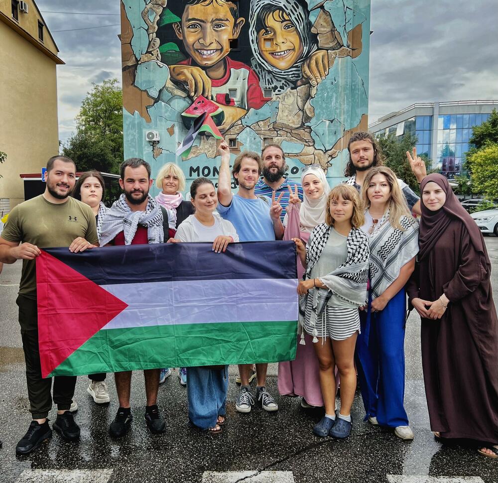 Greta Thunberg obiskala Črno goro in izrazila solidarnost s Palestino