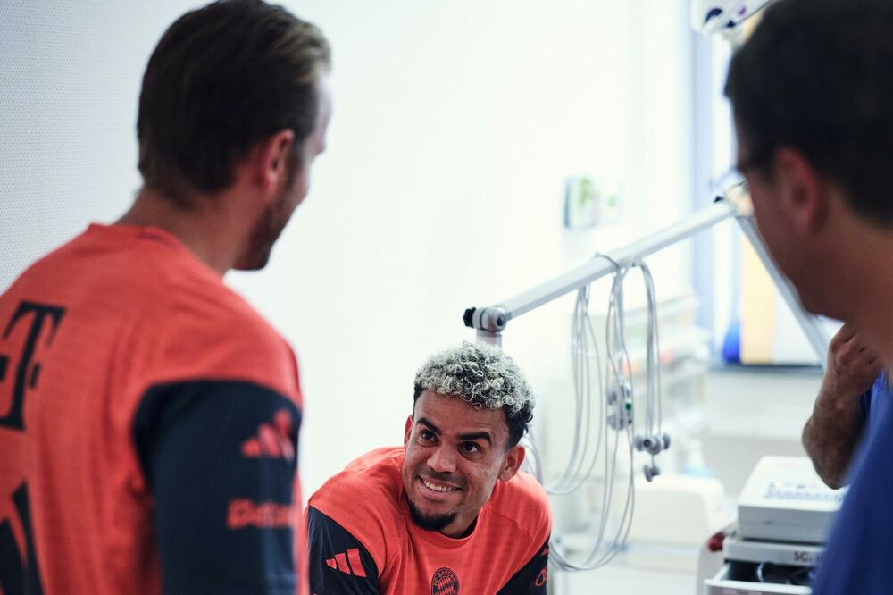 Dijasa je u Minhenu sačekao Hari Kejn, Foto: FC Bayern München/X