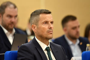 Mašković: Mujović je zaslužio zvižduke na brdu Gorica; Mujović: To...