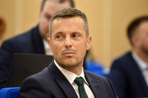 "Za budućnost Zete": Mujović da objavi sumnjivi ugovor koji je...