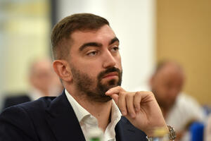 Klikovac: Mujović kaže da vjeruje samo brojevima, sigurno je...