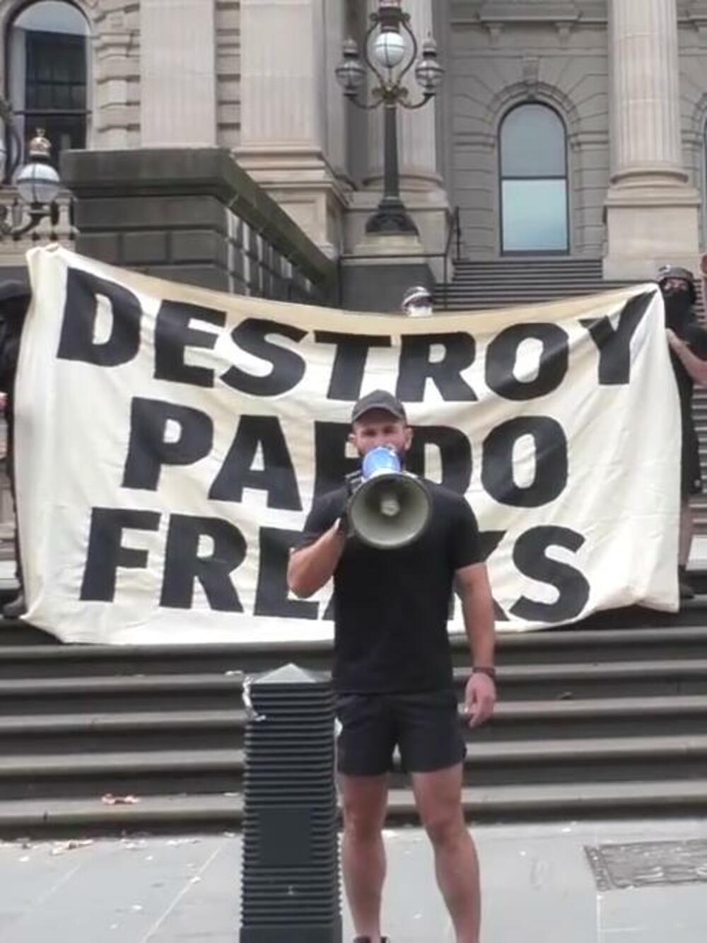 Tomas Sjuel, australijski neonacistički aktivista