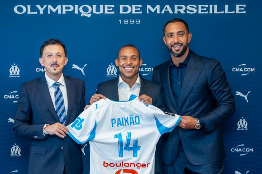 Paišao na promociji, Foto: x.com/OM