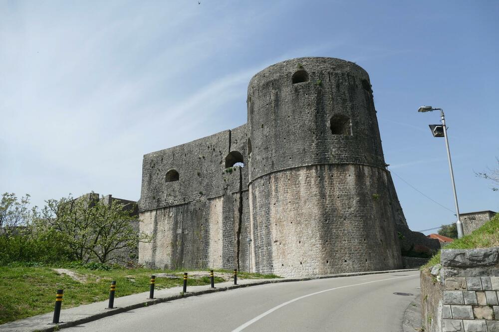 Sanacija od magistrale do crkve Sv. Arhangela Mihaila: Kanli kula, Foto: Shutterstock