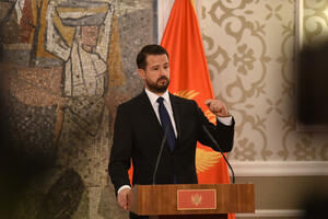 Milatović: Prilika da se sa prisjetimo partizanskih heroja i...