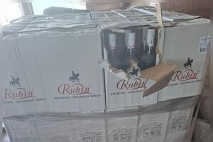 UP: Zaplijenjen alkohol vrijedan preko 11 hiljada eura, LSD,...