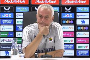 Murinjo i veliki kapiten; Da može rekao bi mi: Mister, vodi...