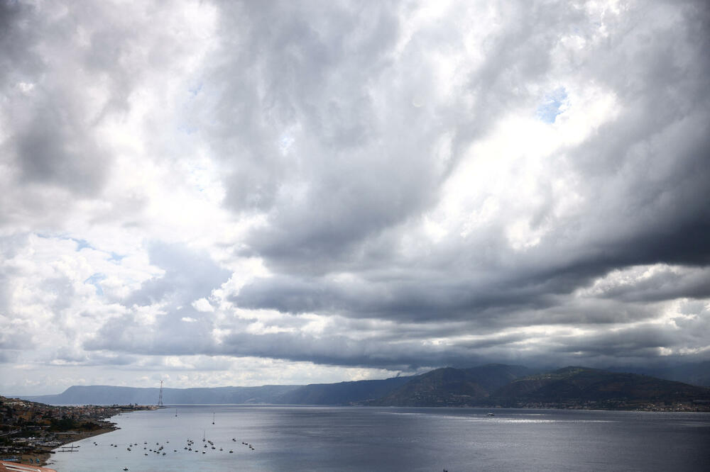 Pogled na Mesinski moreuz, područje je dio planirane lokacije za viseći most koji bi povezao Siciliju sa kopnenom Italijom, Foto: Reuters