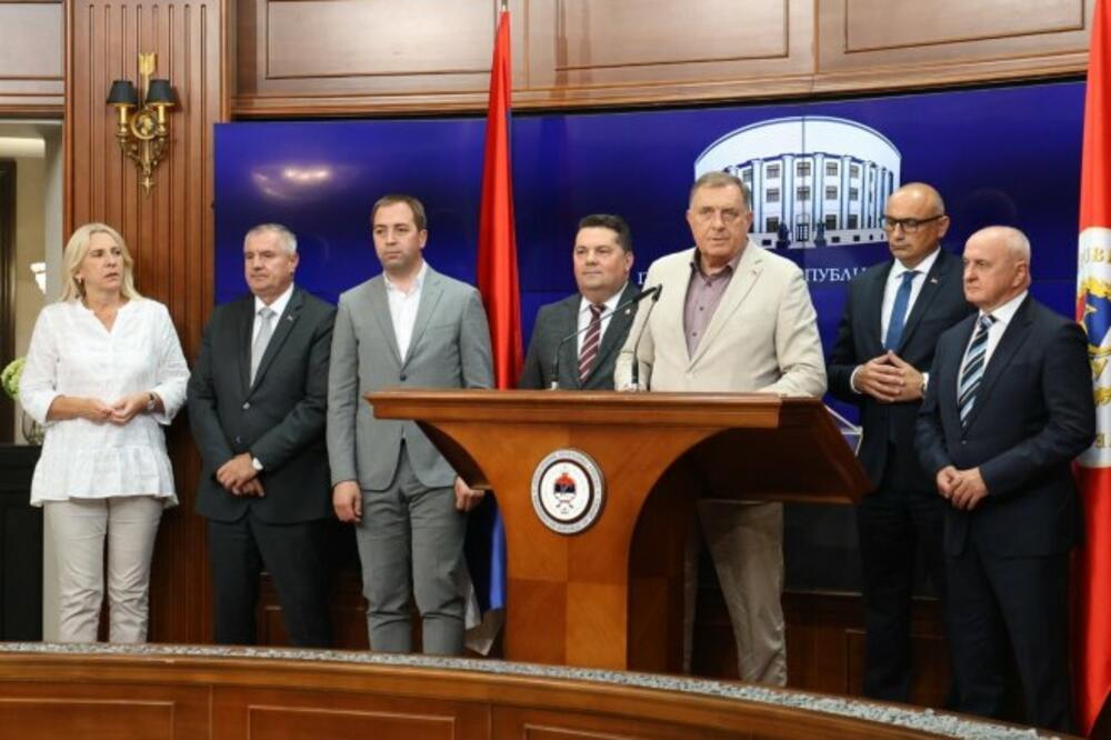 Foto: predsjednikrs.rs/Borislav Zdrinja