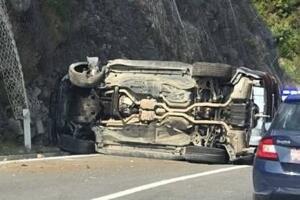 Budva: Uhapšen Bjelopoljac, vozio pijan, prevrnuo automobil