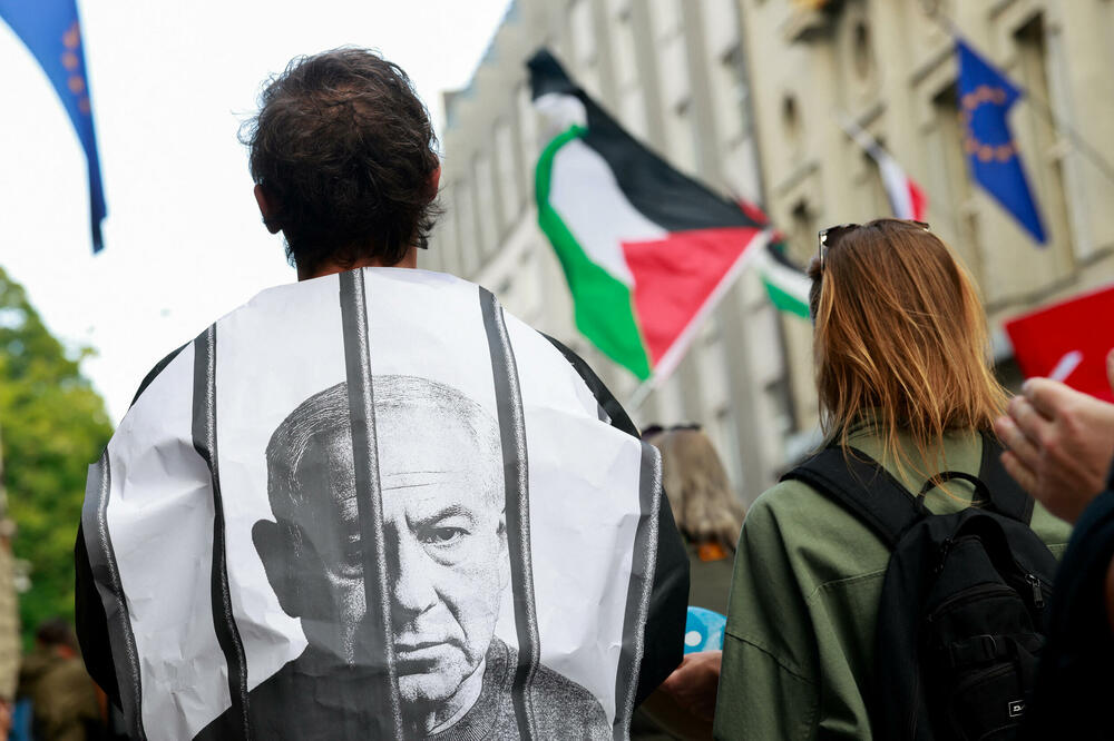 Sa protesta juče u Ljubljani, Foto: Reuters