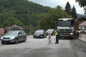 Nadležni prebacuju odgovornost: Ko je odgovoran za kašnjenje...