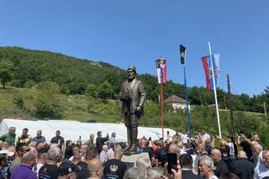 Grupa NVO i građanskih aktivista: “Osveštenjem” spomenika Pavlu...