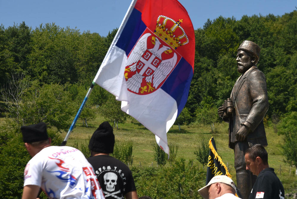 <p>"Mi četnici nikad nismo rušili. Nećemo ni danas, ni sjutra", kazao je Miodrag Gigo Božović</p>