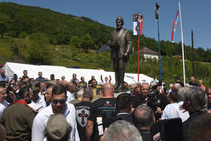 Sutkinja ponovo odbila zahtjev tužilaštva da se spomenik Đurišiću...