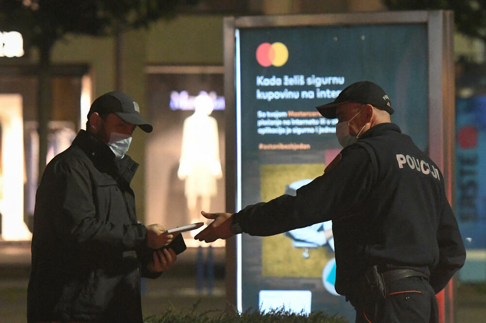 Policijski čas u vrijeme kovid pandemije, Foto: SAVO PRELEVIC