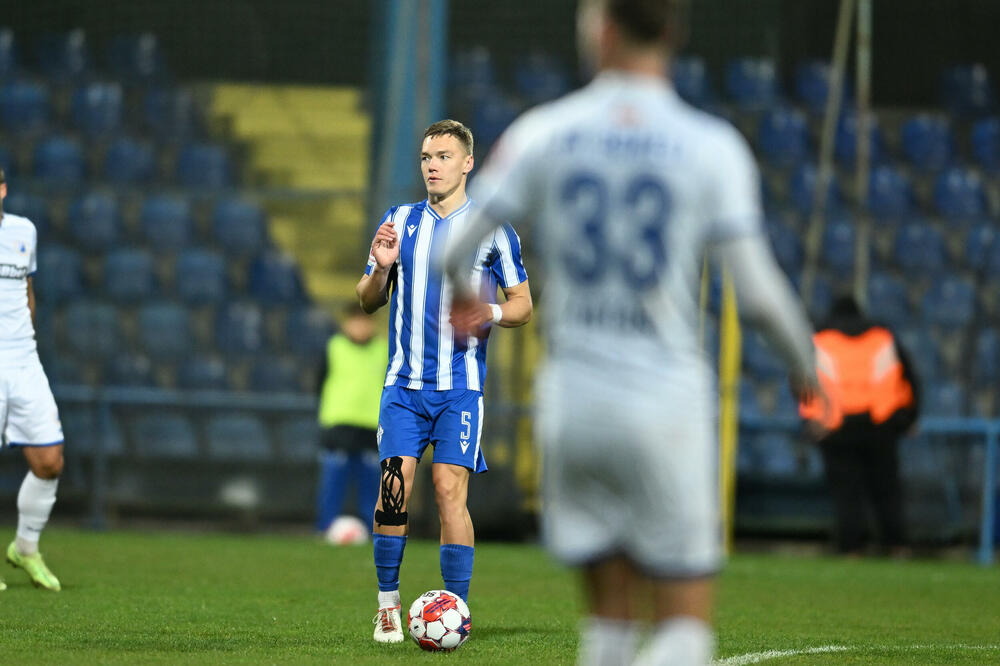 Budućnost je prošle sezone u četiri meča tri puta savladala Sutjesku: Ilja Serikov, Foto: FKB