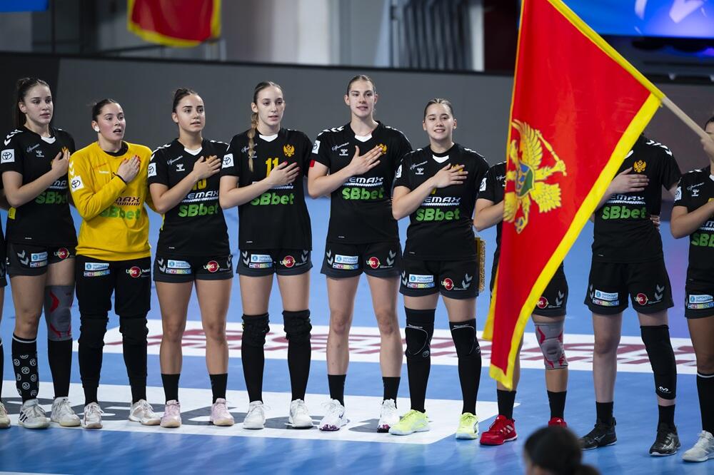 Ženska kadetska rukometna reprezentacija Crne Gore