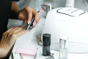 EU uvodi zabranu korišćenja hemijske supstance TPO u kozmetičkim...