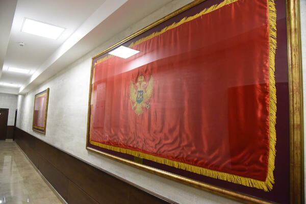 Čija li je Crna Gora (8)