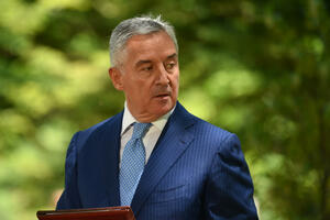 "Tužiteljka tražila način da oslobodi Đukanoviće": MANS podnio...