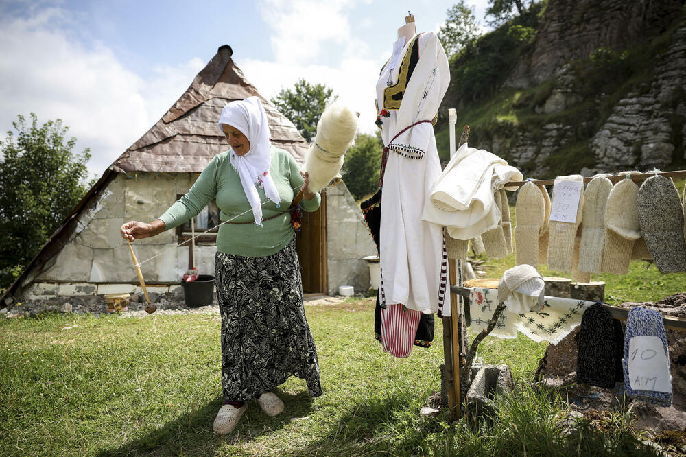 Iz sela Umoljani na Bjelašnici, Foto: Beta/AP