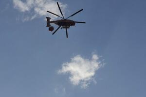 Stiže i kanader iz Hrvatske, helikopter iz Srbije već gasi požare