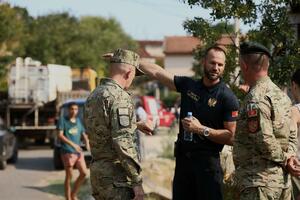 Kompletna mehanizacija Vojske Crne Gore na raspolaganju civilnim...