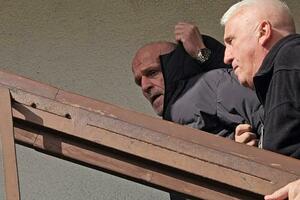 Balijagić naoružan šetao, plašio građane i "zatvarao" škole