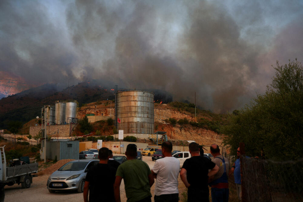 Požar blizu Delvine u Albaniji, Foto: Reuters