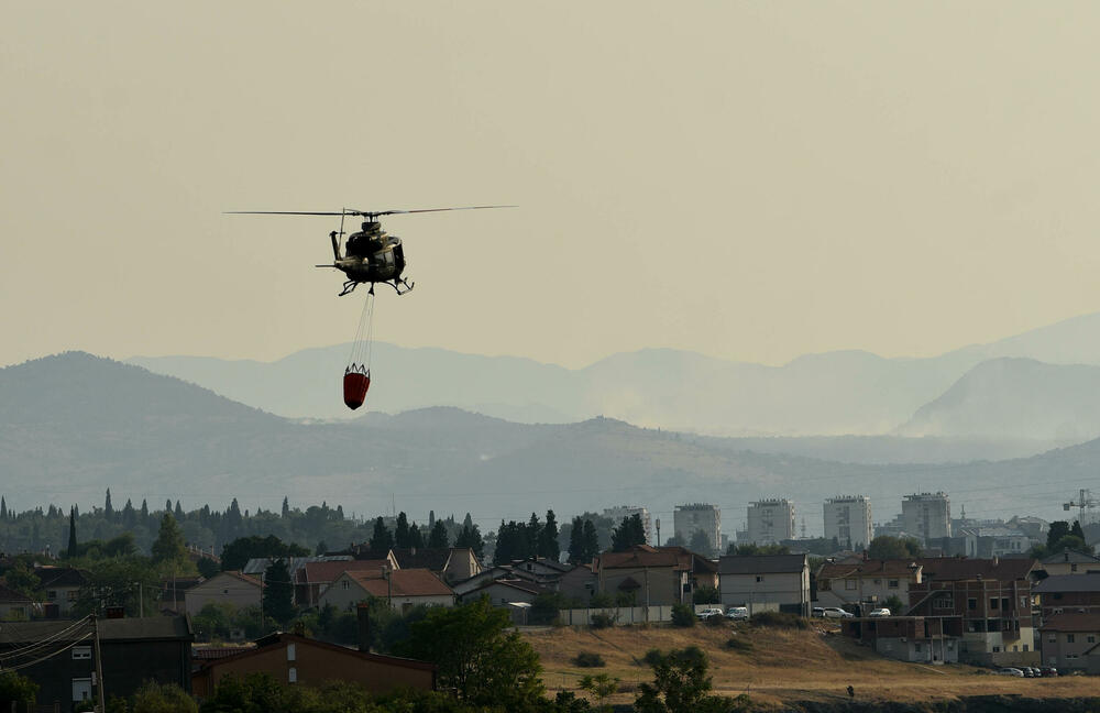 <p>Požari u glavnom gradu bili aktivni na više lokacija</p>