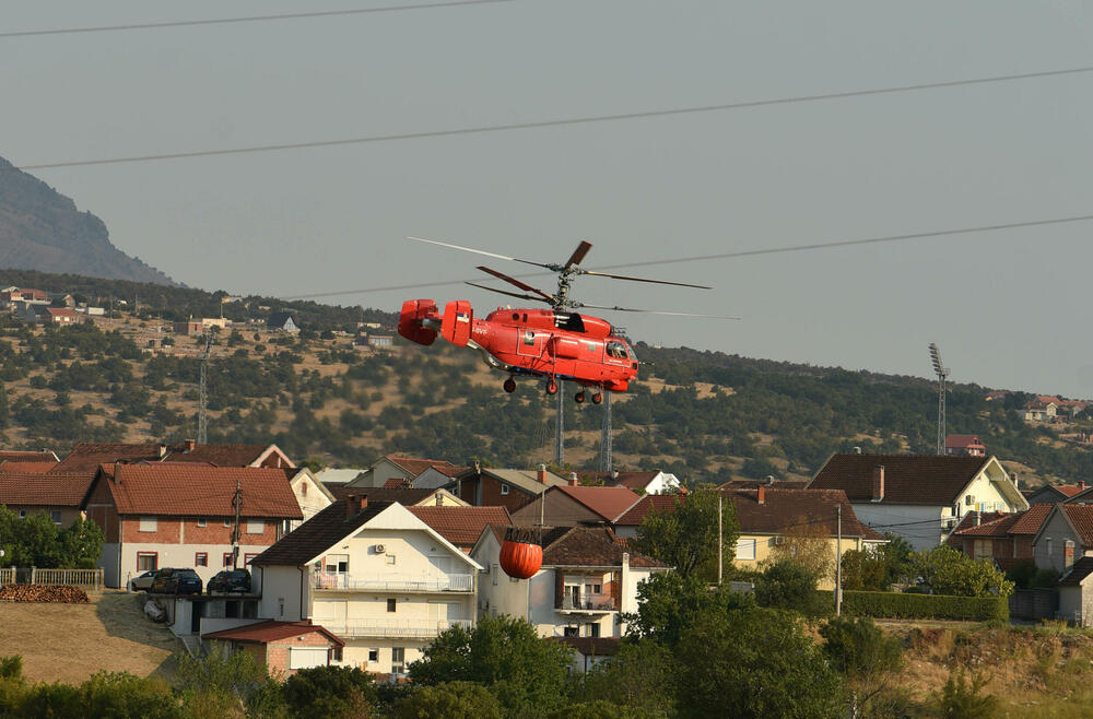 <p>Požari u glavnom gradu bili aktivni na više lokacija</p>