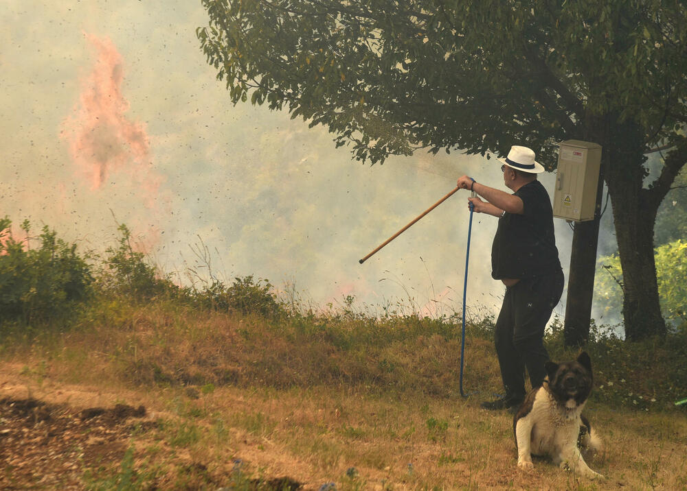 <p>Požari u glavnom gradu bili aktivni na više lokacija</p>