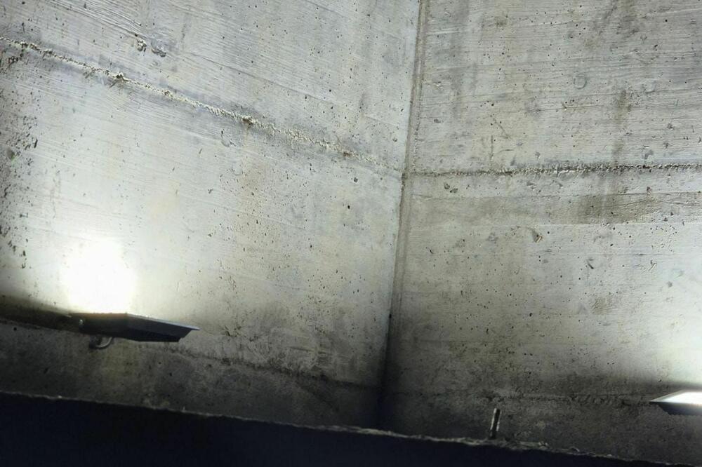 Spomenik nelegalno postavljen 2013. godine: mjesto na kom se nalazila bista Čeliću, Foto: Čitalac Vijesti