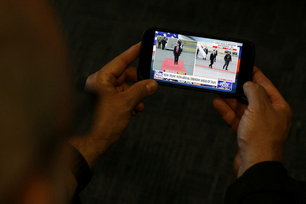 <p>Kako javlja agencija Frans pres, riječ je o istorijskom samitu koji bi mogao da odredi sudbinu ratom razorene Ukrajine</p>