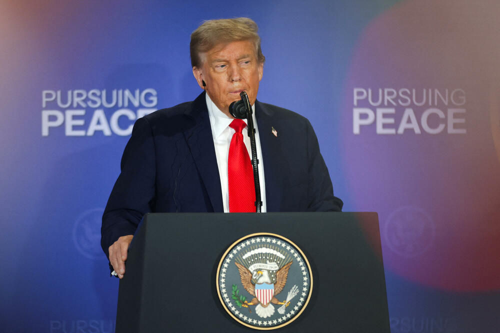 Tramp na pres konferenciji nakon sastanka sa Putinom, Foto: Reuters